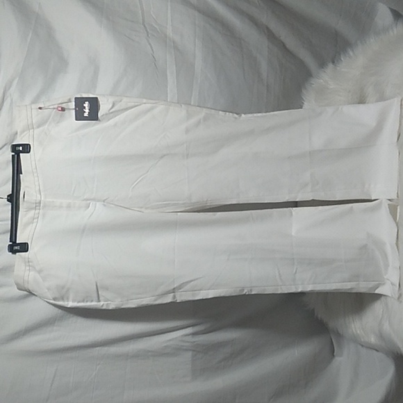 Rafaella Pants - SALE! NWT Rafaella Curvy Straight Leg White Sportswear Pants Sz.18W (BX43)